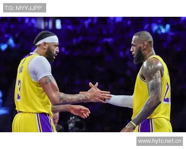 詹姆斯分享休赛期调理身体的经历准备迎接新赛季的挑战与考验